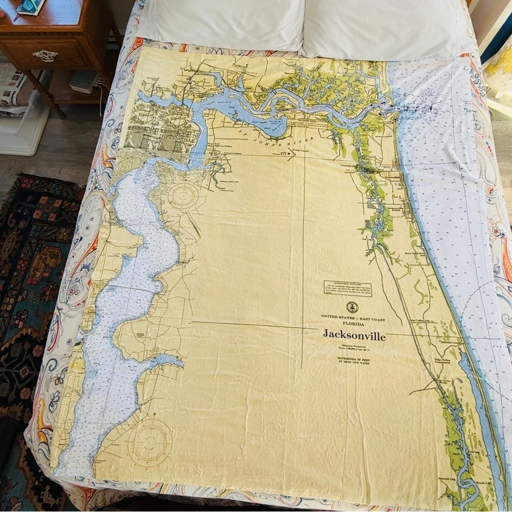 NEW without TAGS Plush Jacksonville, FL (Florida) Vintage Map Blanket